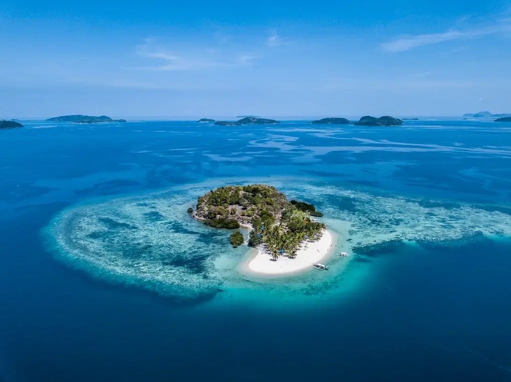 Explore Black Island