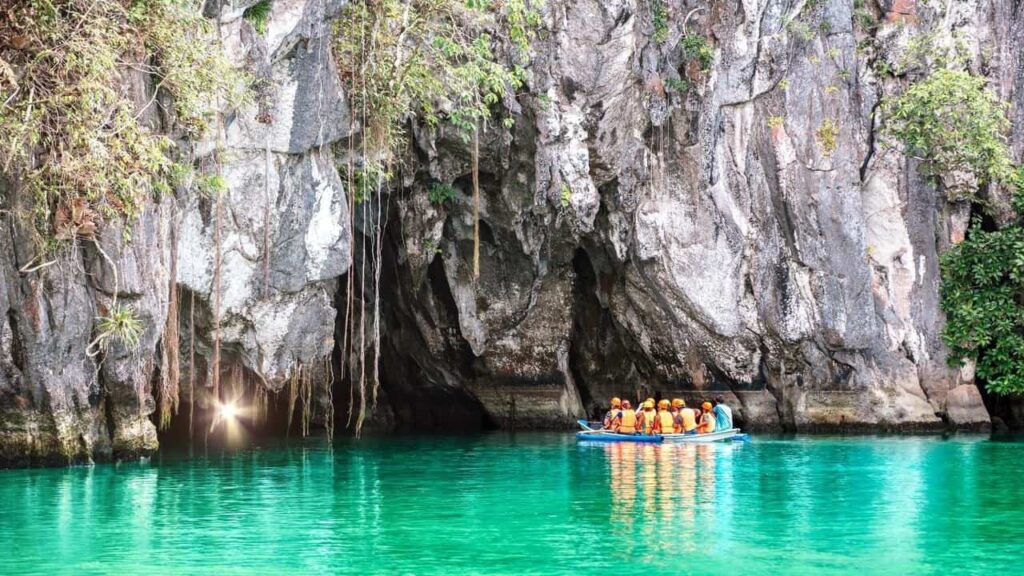 Explore Puerto Princesa Underground River