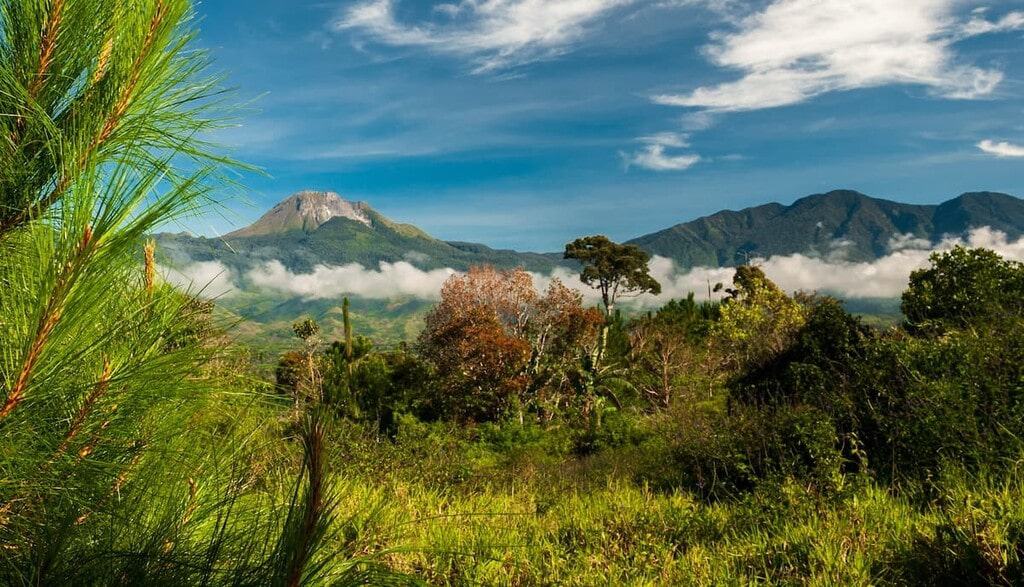 Hike Mount Apo