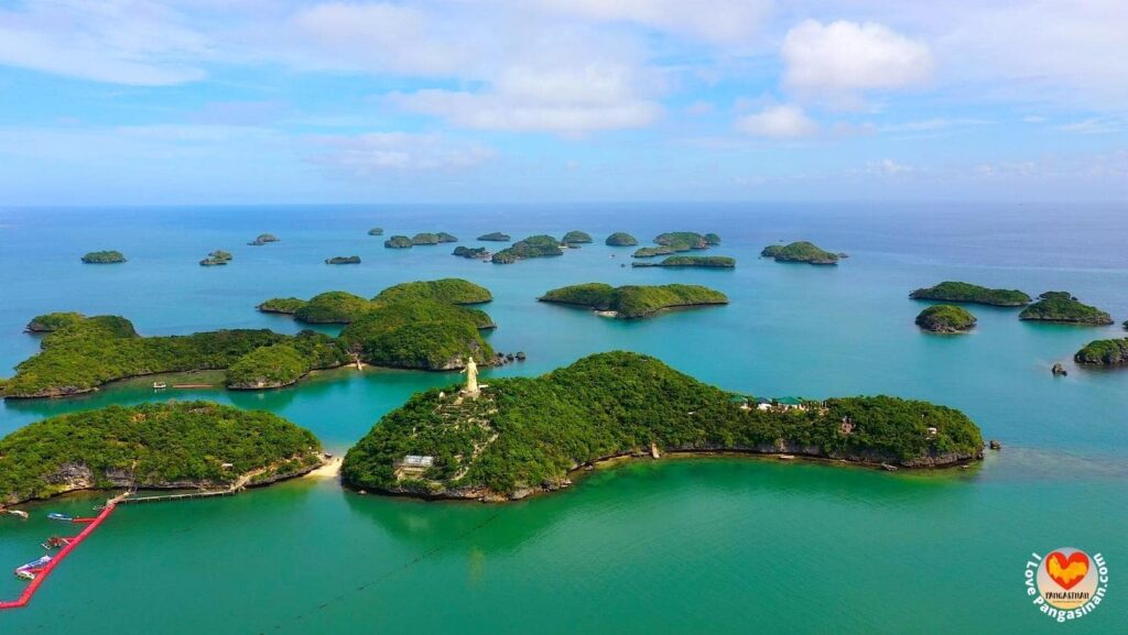 Island hopping in Alaminos
