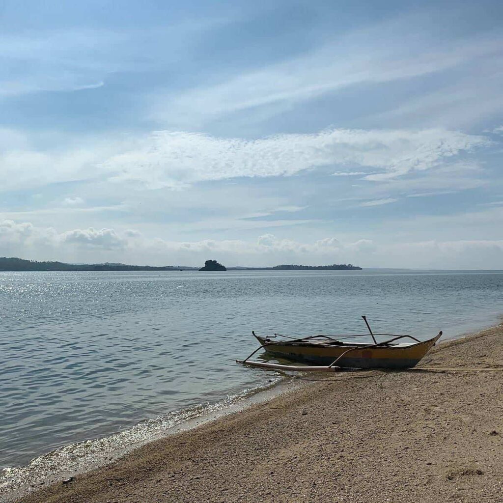 Check out Borawan Island