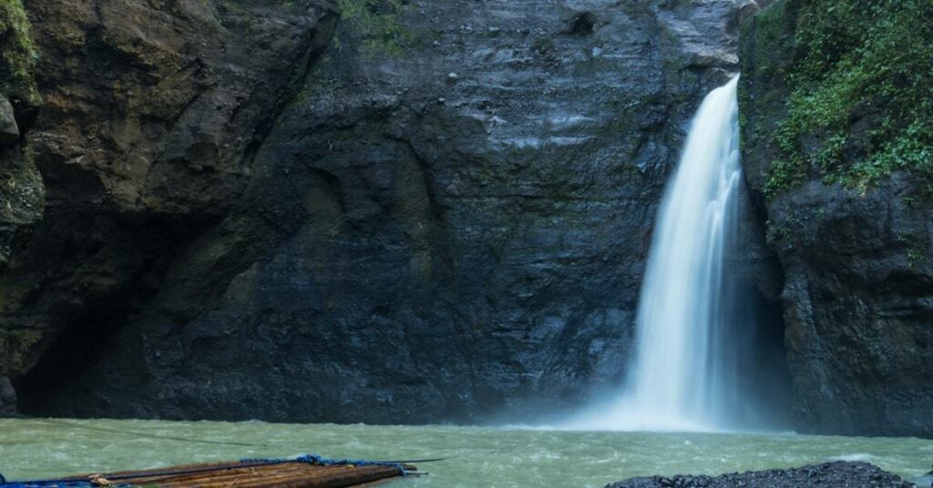 Explore Pagsanjan Falls