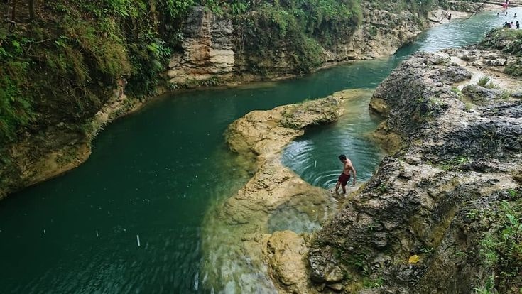 Kansalakan Enchanted River (Guihulngan)