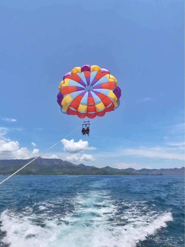 Parasailing – Coron, Palawan