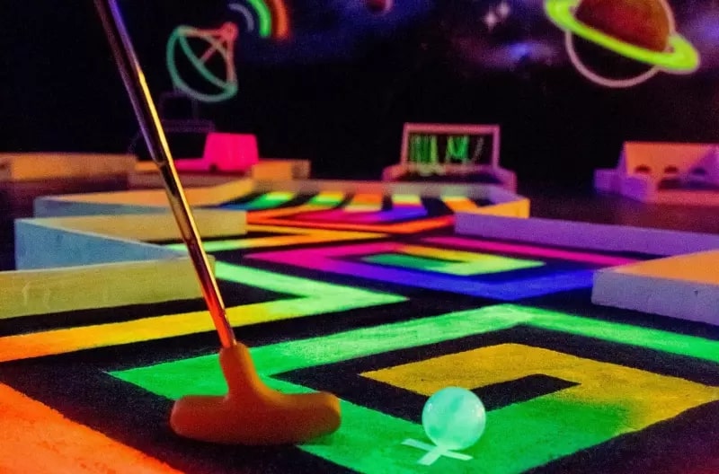 Play miniature golf at Pat's Putts