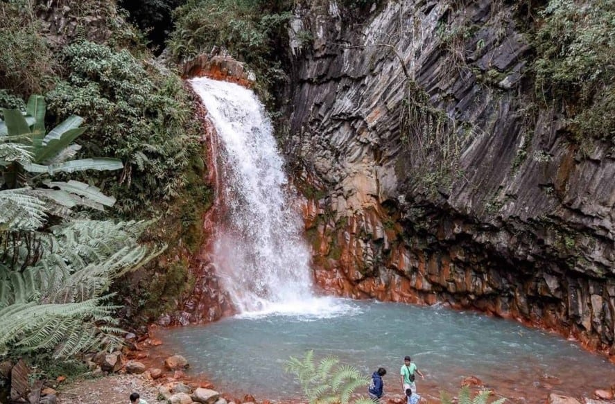 Pulangbato Falls (Valencia)