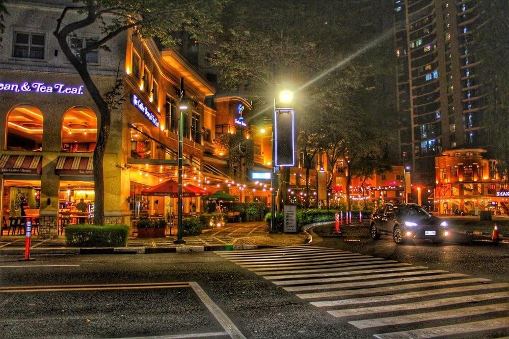 Explore BGC at night