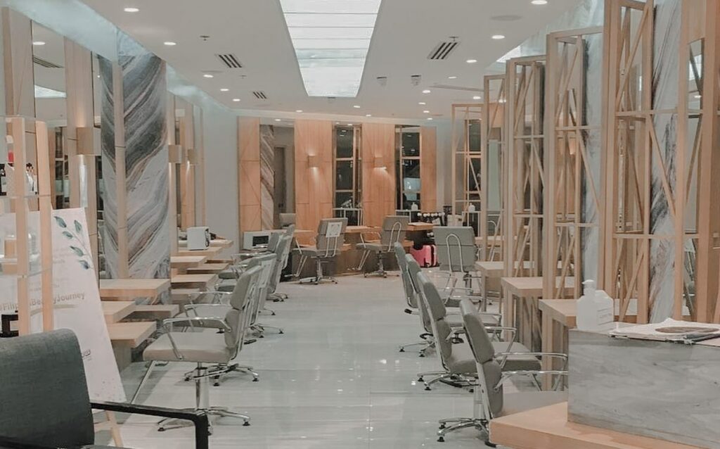 Get a makeover in Vivere Salon