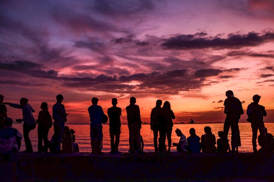 Sunsets at Manila Bay