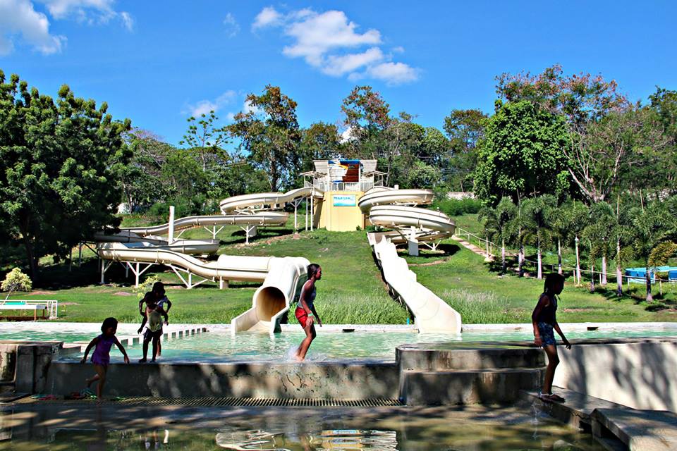 Bluejaz Beach Resort and Water Park