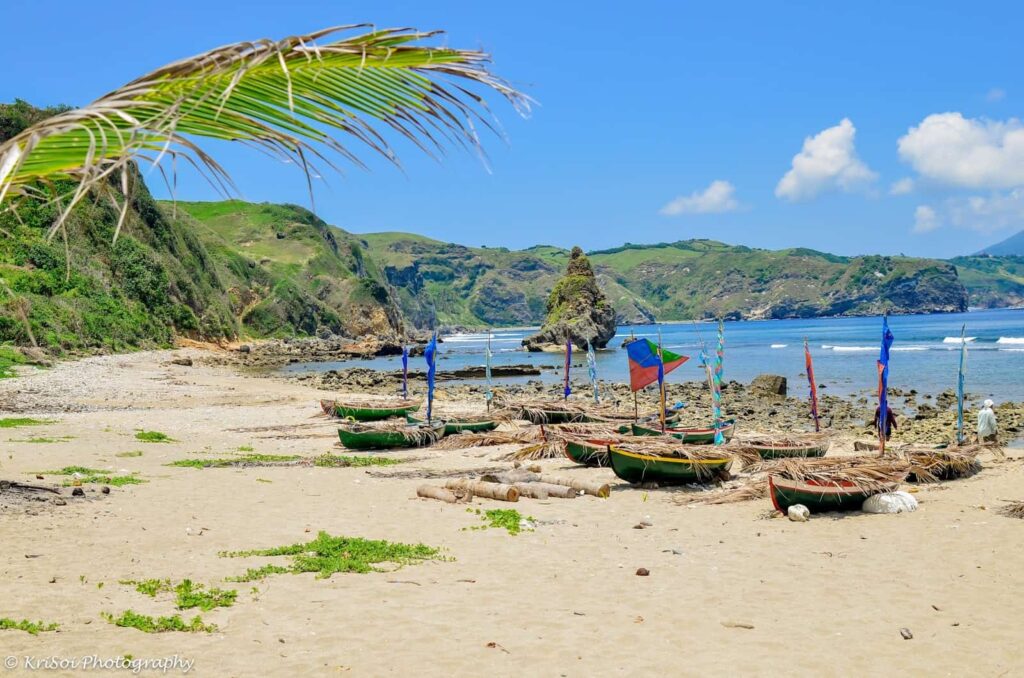Connect with the community at Diura Fishing Village
